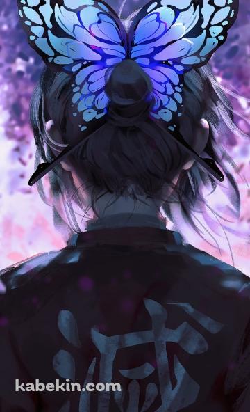 胡蝶しのぶ / 後ろ姿 / 青いアゲハ蝶 / 鬼滅の刃のAndroidの壁紙(360px x 592px) スマホ用