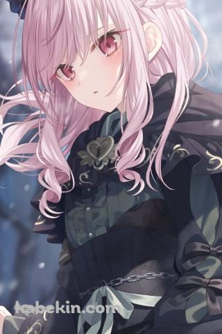 冬、雪が降る中、こちらを見る可愛い暁山瑞希（あきやまみずき） / プロセカ / プロジェクトセカイのAndroidの壁紙(320px x 480px) スマホ用