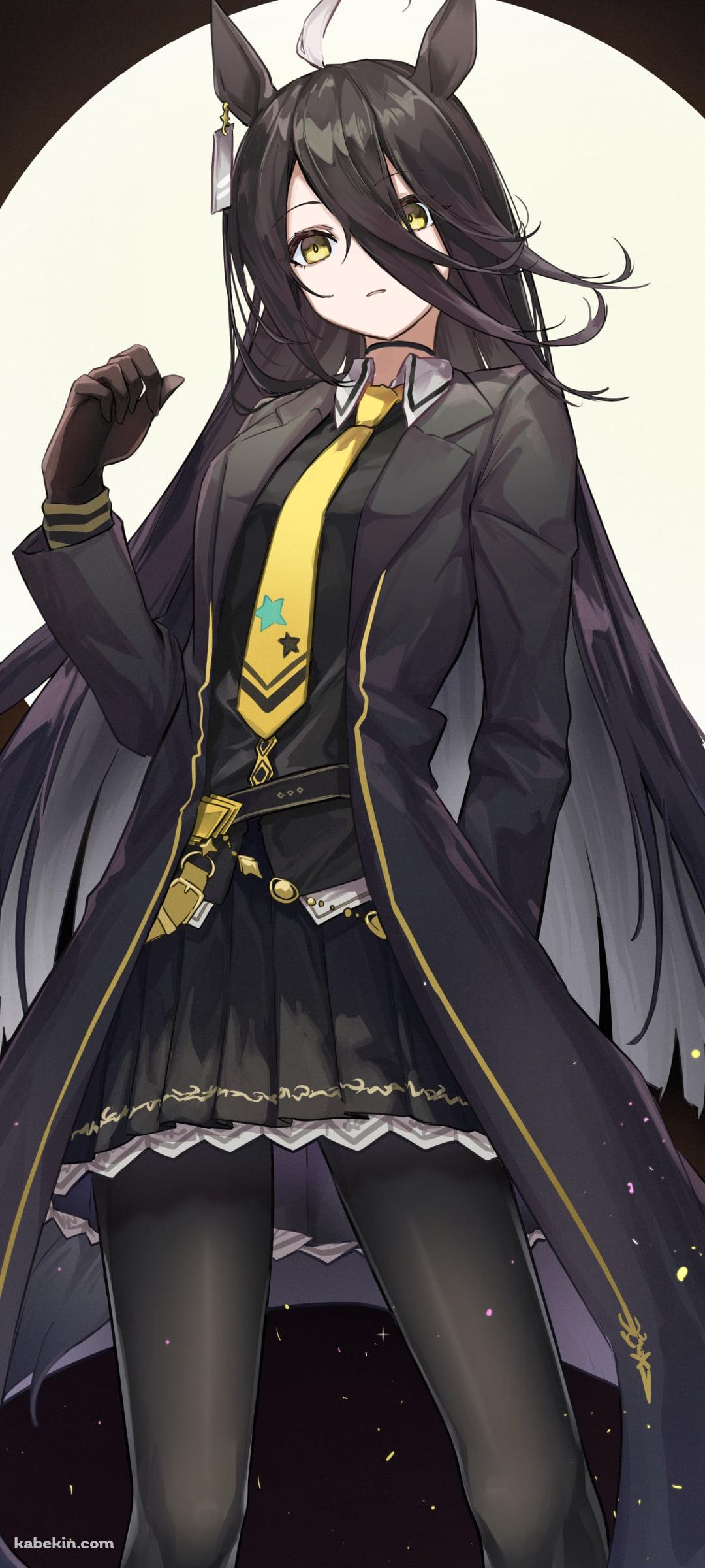 黒い衣装を着たかっこいいマンハッタンカフェ / 満月 / ウマ娘プリティーダービーのAndroidの壁紙(1080px x 2400px) スマホ用
