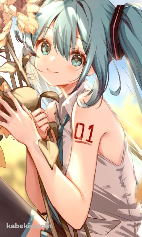 向日葵を抱きこちらを見る初音ミク / ボカロ / ボーカロイド / 01のAndroidの壁紙(480px x 800px) スマホ用