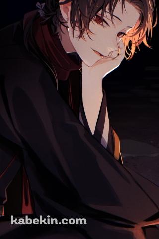 線香花火をする黒い着物を着た加州清光（かしゅうきよみつ） / 刀工 / 刀剣乱舞のAndroidの壁紙(320px x 480px) スマホ用