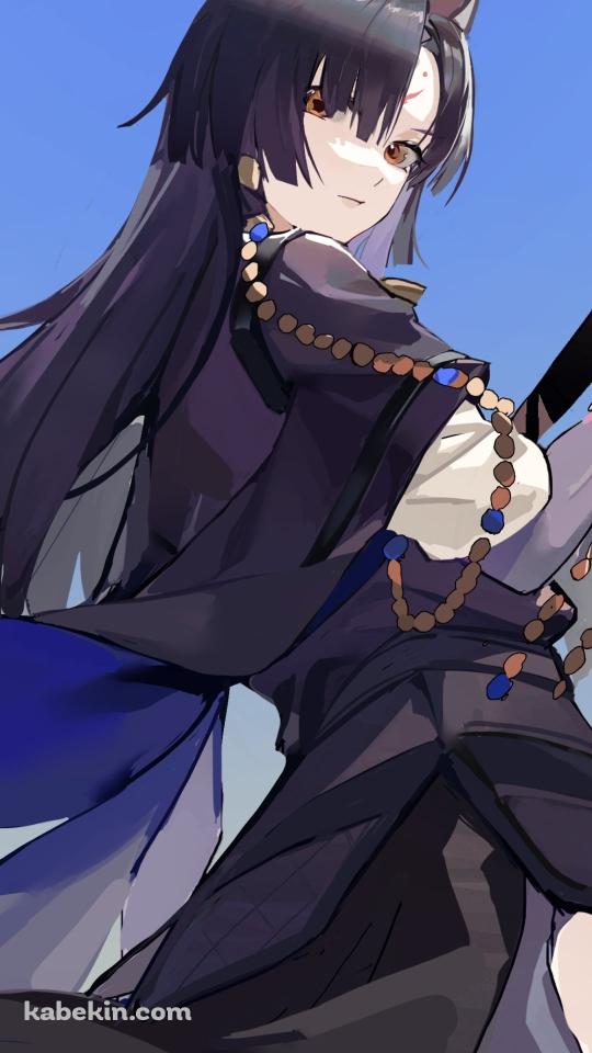 黒い武器を持ち振り返るサガ / アークナイツのAndroidの壁紙(540px x 960px) スマホ用