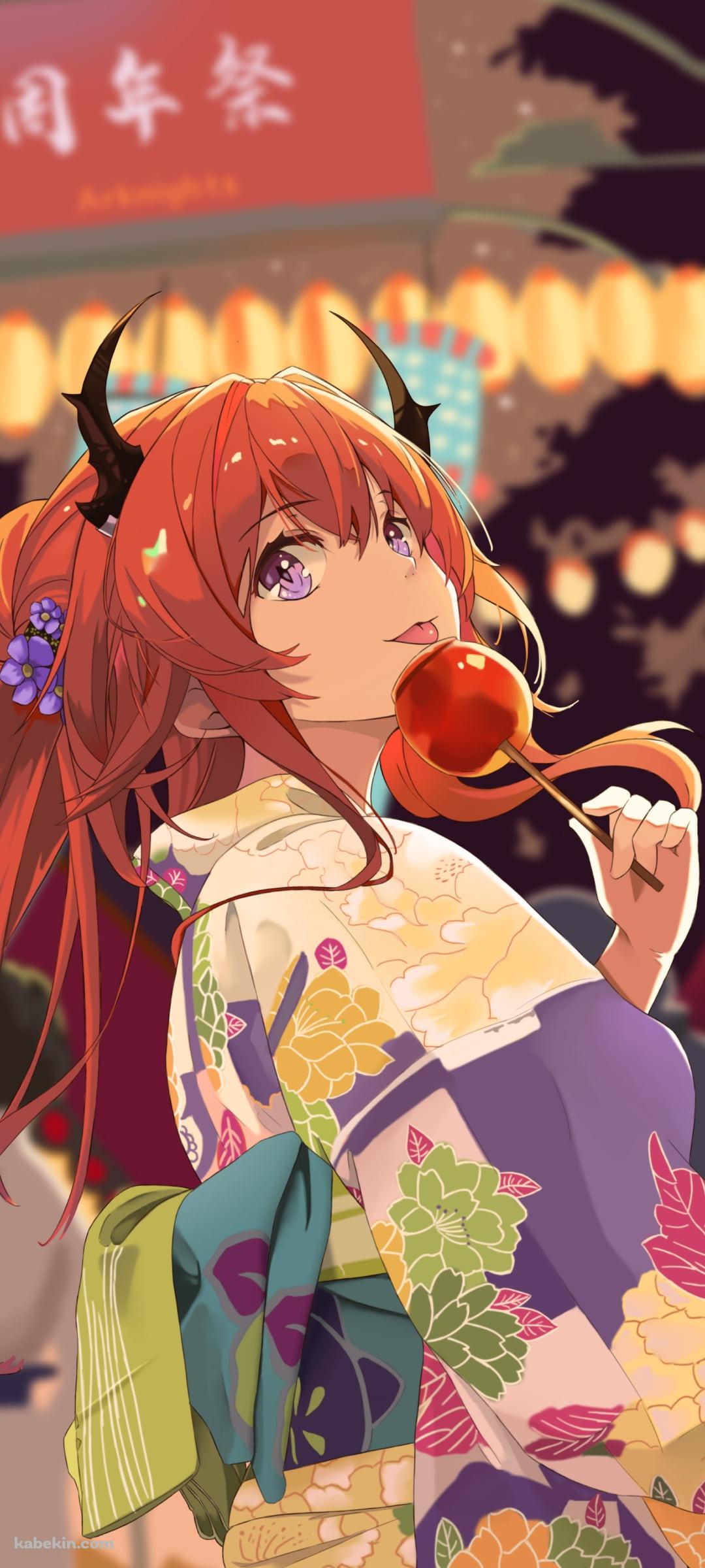 あんず飴を舐めるスルト / 黄色い浴衣 / 夏祭り / 屋台 / アークナイツのAndroidの壁紙(1080px x 2400px) スマホ用