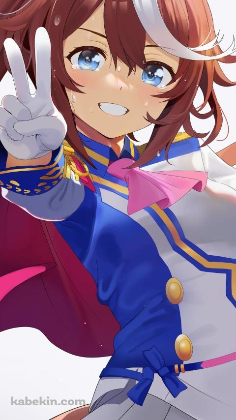 笑顔で右手でピースをするトウカイテイオー / ウマ娘プリティーダービーのAndroidの壁紙(480px x 854px) スマホ用