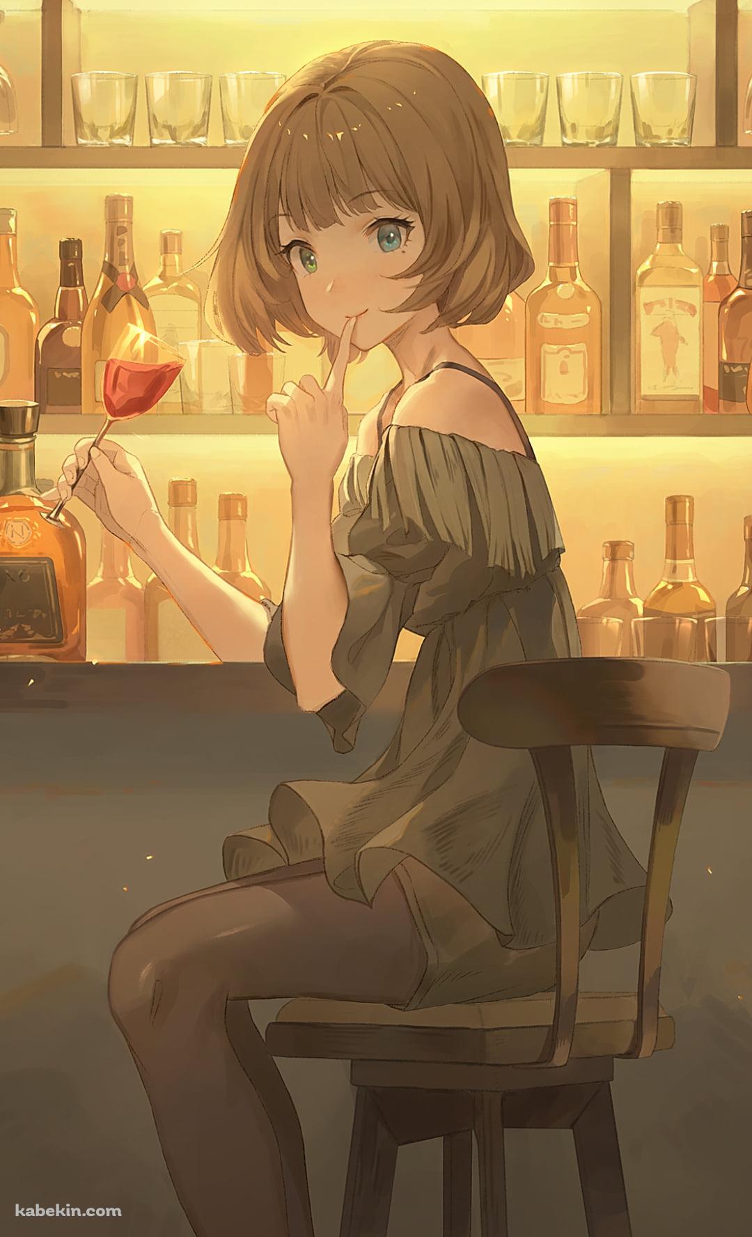 バーで赤ワインが入ったグラスを持ちこちらを見る高垣楓 / アイドルマスターシンデレラガールズのAndroidの壁紙(1080px x 1776px) スマホ用