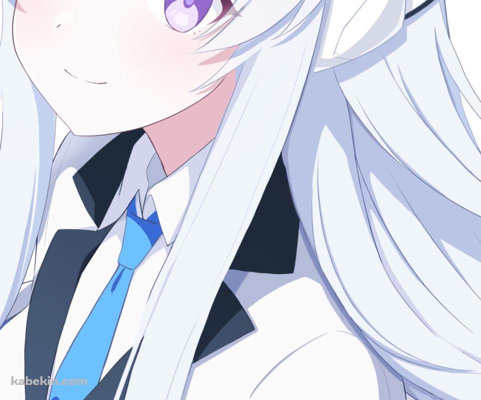 紫の大きな瞳でこちらを見て微笑む生塩ノア / ブルアカ / ブルーアーカイブのAndroidの壁紙(960px x 800px) スマホ用