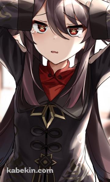 頭を打って涙を流す胡桃 / 原神のAndroidの壁紙(360px x 592px) スマホ用