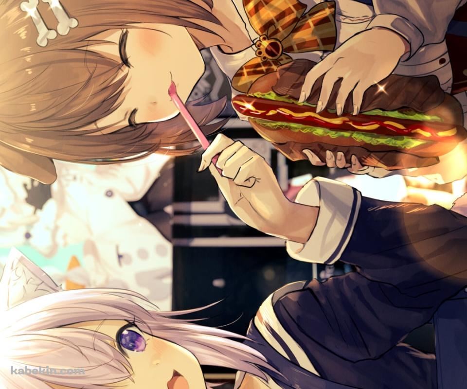 ソフトクリームを持つ猫又おかゆと大きなパンを持つ戌神ころね / ホロライブ / バーチャルYouTuber / VtuberのAndroidの壁紙(960px x 800px) スマホ用