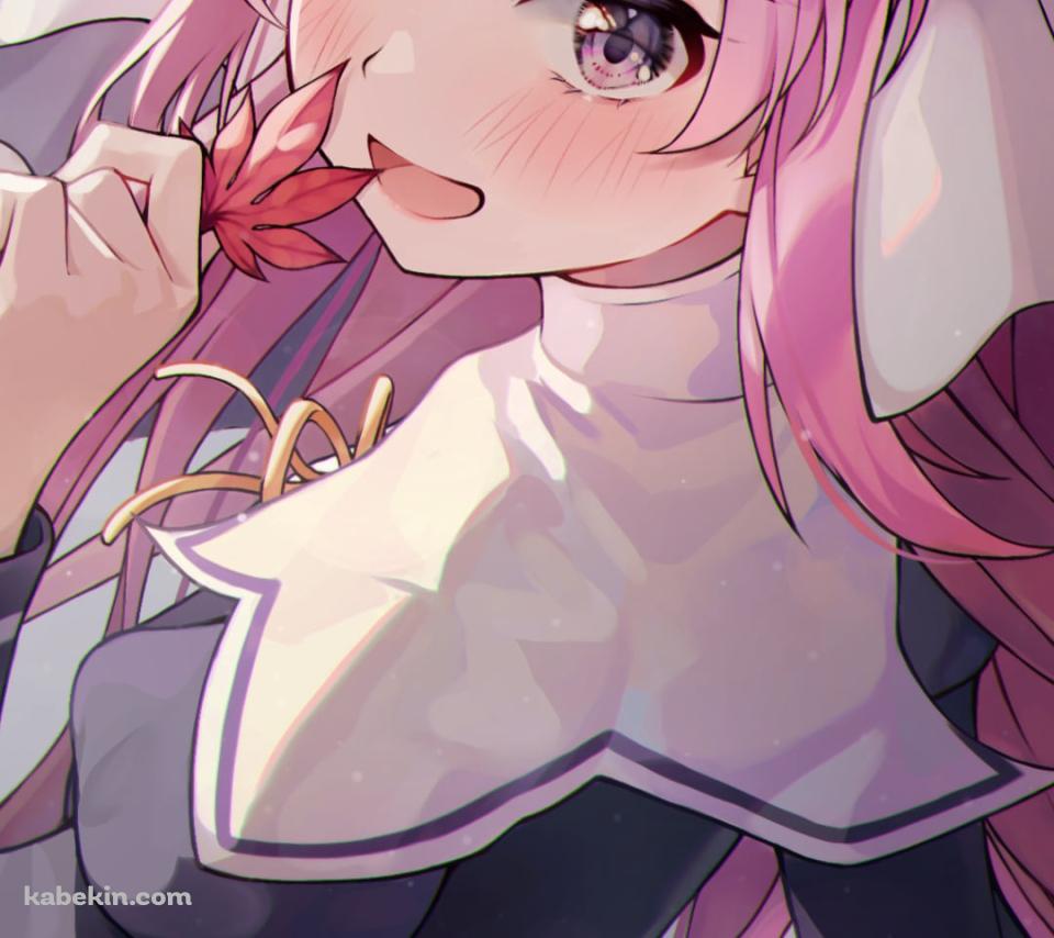 楓を持つ可愛い佐藤ひな / 神様になった日のAndroidの壁紙(960px x 854px) スマホ用