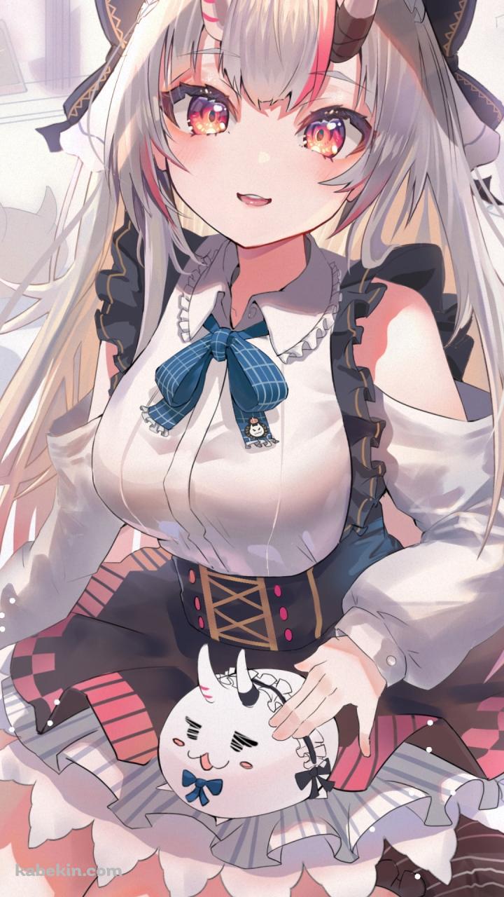 寝室で微笑む可愛い百鬼あやめ / ぽよ余 / ホロライブ / バーチャルYouTuber / VtuberのAndroidの壁紙(720px x 1280px) スマホ用