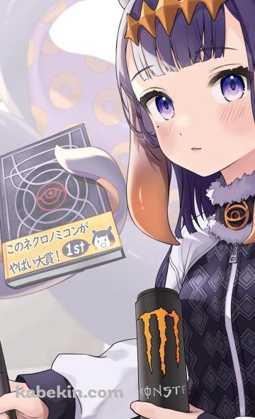 モンエナとタッチペンを持つ可愛い一伊那尓栖 / このネクロノミコンがやばい大賞 / ホロライブ / バーチャルYouTuber / VtuberのAndroidの壁紙(360px x 592px) スマホ用