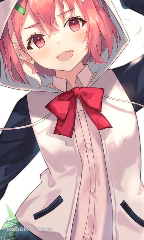 笑顔でピースをする可愛い笹木咲 / 緑のチェックのスカート / ホロライブ / バーチャルYouTuber / VtuberのAndroidの壁紙(480px x 800px) スマホ用