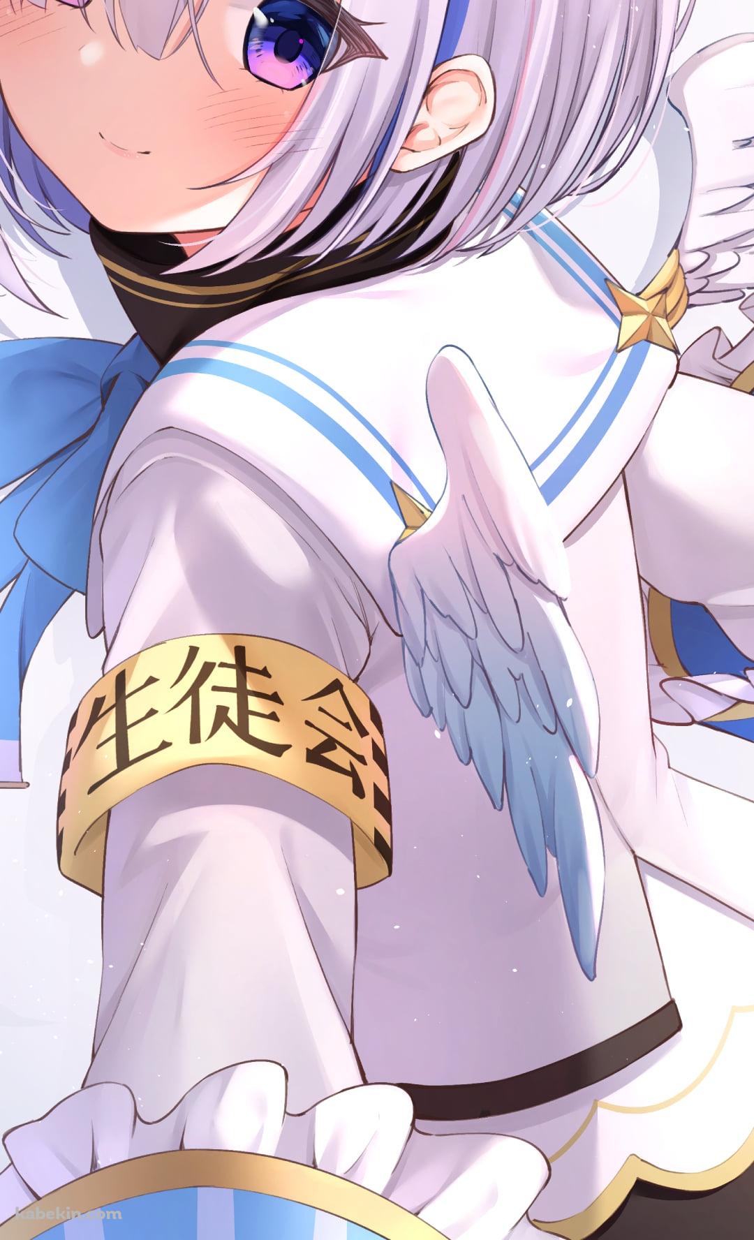 こちらに振り返る天音かなた / 天使の羽 / ホロライブ / バーチャルYouTuber / VtuberのAndroidの壁紙(1080px x 1776px) スマホ用
