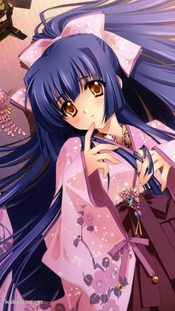 着物を着て畳の上に仰向けに寝転ぶ倉木 鈴菜（くらき すずな） / 顔のない月のAndroidの壁紙(720px x 1280px) スマホ用