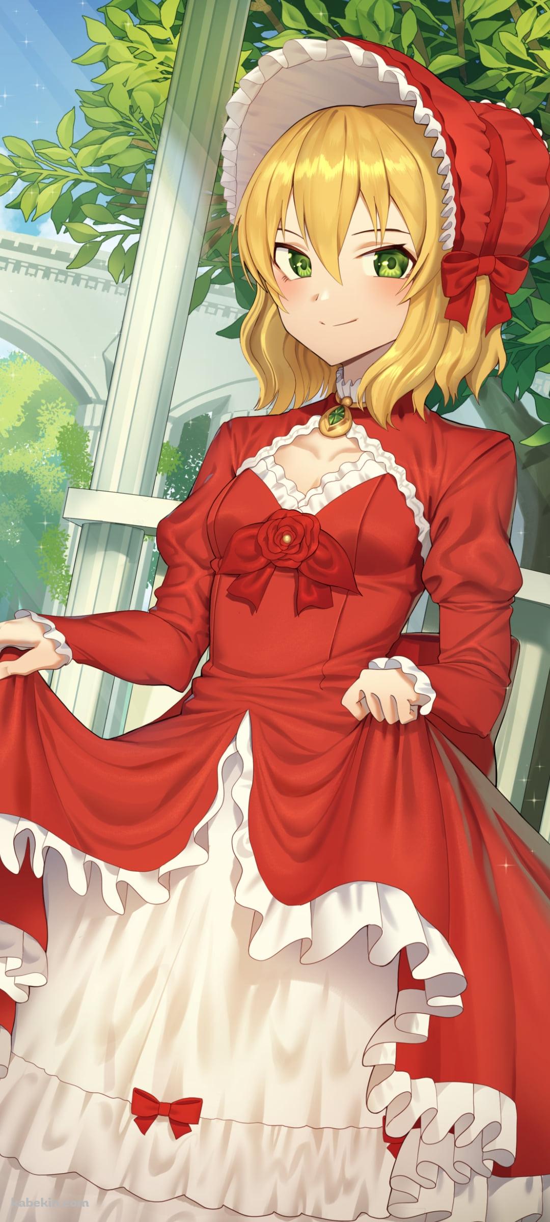 赤いドレスの裾を持ち微笑む櫻井桃華（さくらい ももか） / アイドルマスターシンデレラガールズのAndroidの壁紙(1080px x 2400px) スマホ用