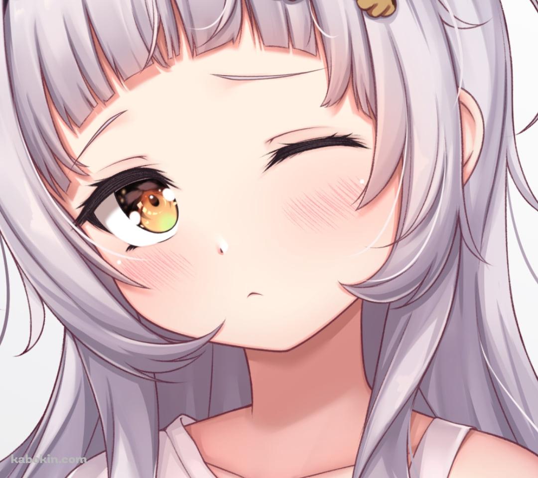 頭に猫を乗せた眠そうな紫咲シオン / ホロライブ / バーチャルYouTuber / VtuberのAndroidの壁紙(1080px x 960px) スマホ用