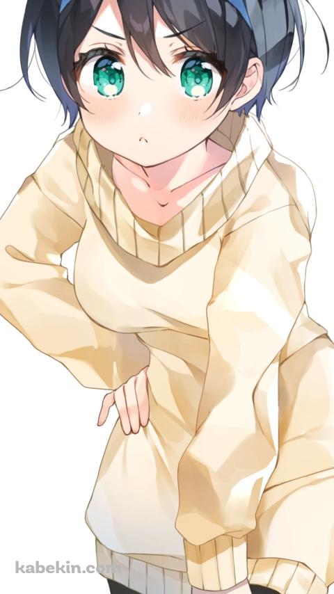 前にかがんだ可愛い更科瑠夏 / ショートカット / 彼女、お借りしますのAndroidの壁紙(480px x 854px) スマホ用