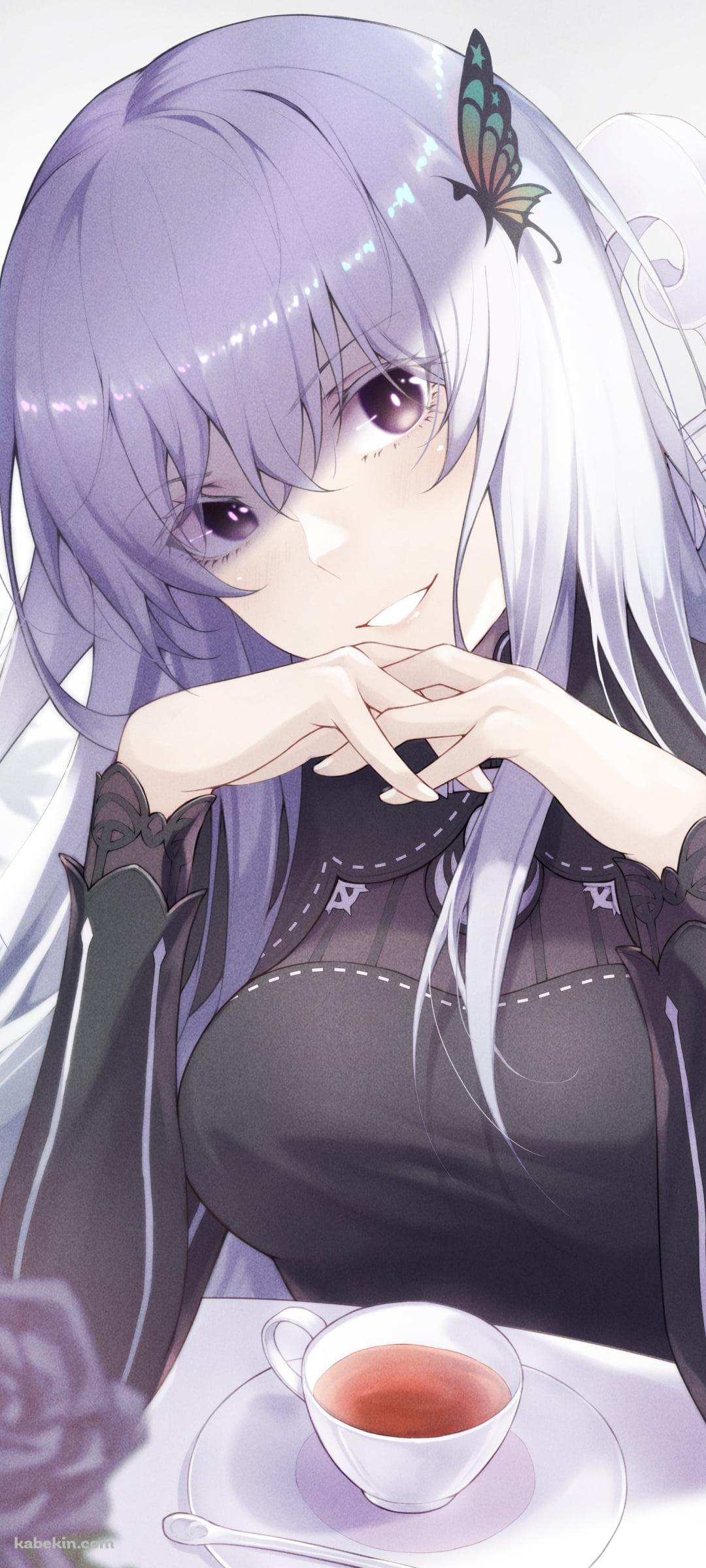 お茶をしながら微笑むエキドナ / Re:ゼロから始める異世界生活のAndroidの壁紙(1080px x 2400px) スマホ用
