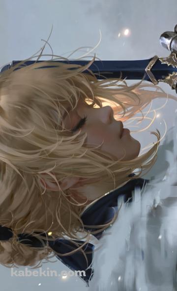雪の中、青い剣を持ち目をつぶるアルトリア・ペンドラゴン / セイバー / リアリスティック / フェイト／ステイナイト / FateのAndroidの壁紙(360px x 592px) スマホ用