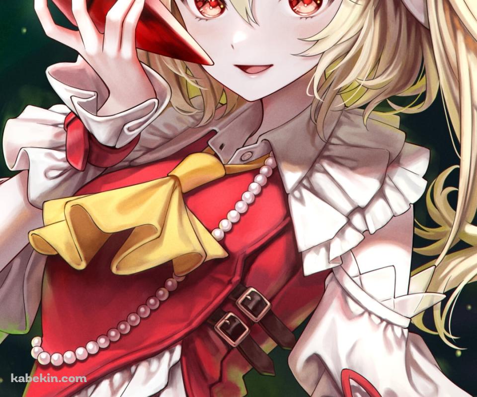 大きな赤い宝石を持ち微笑むフランドール・スカーレット / 東方のAndroidの壁紙(960px x 800px) スマホ用