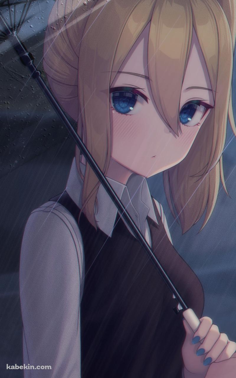 こちらを見つめるビニール傘をさした早坂愛 / 金髪 / かぐや様は告らせたい～天才たちの恋愛頭脳戦～のAndroidの壁紙(800px x 1280px) スマホ用