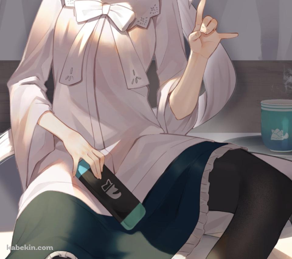ベッドにもたれてゲームをする白上フブキ / ホロライブ / バーチャルYouTuber / VtuberのAndroidの壁紙(960px x 854px) スマホ用