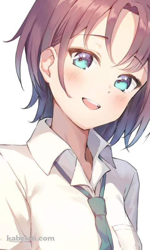 制服姿で微笑む浅倉透 / 緑のネクタイ / 半袖のYシャツ / 女子高生 / JK / アイドルマスターシャイニーカラーズのAndroidの壁紙(480px x 800px) スマホ用