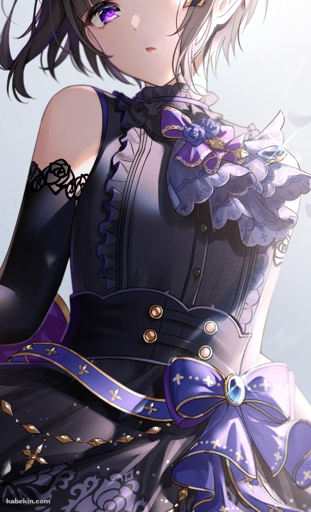 黒いドレスを着た可愛い白雪千夜 (しらゆきちよ) / 黒髪のショートカット / 紫の瞳 / アイドルマスターシンデレラガールズのAndroidの壁紙(1080px x 1776px) スマホ用