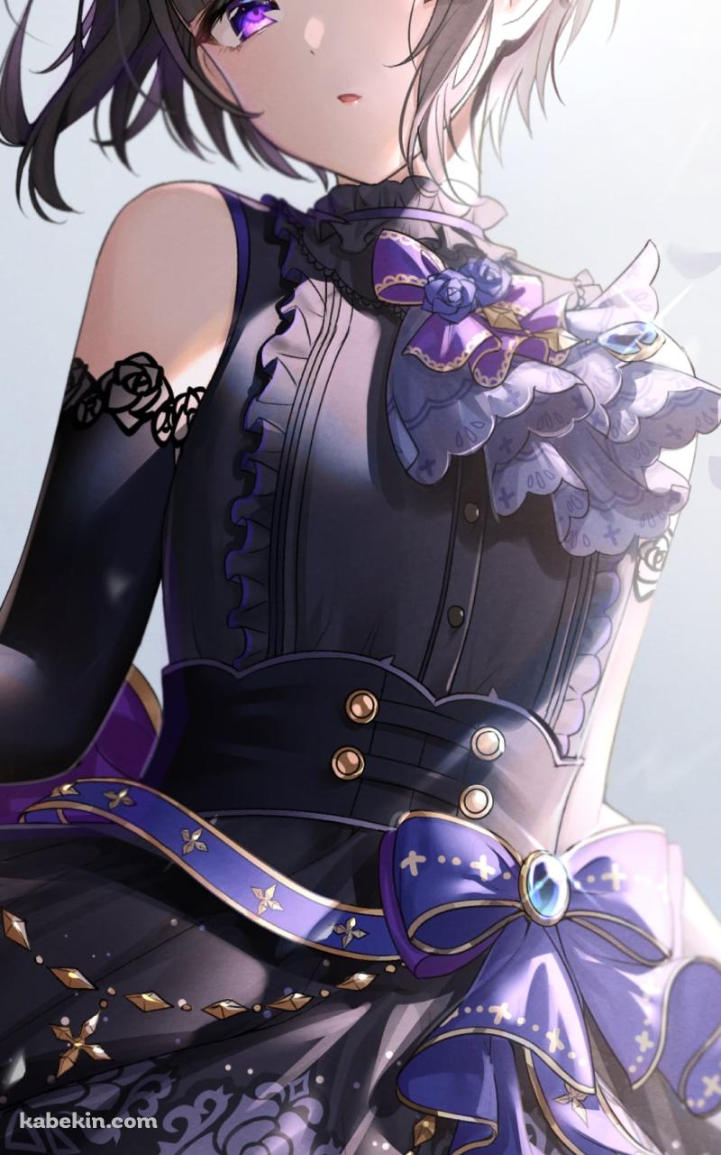 黒いドレスを着た可愛い白雪千夜 (しらゆきちよ) / 黒髪のショートカット / 紫の瞳 / アイドルマスターシンデレラガールズのAndroidの壁紙(800px x 1280px) スマホ用