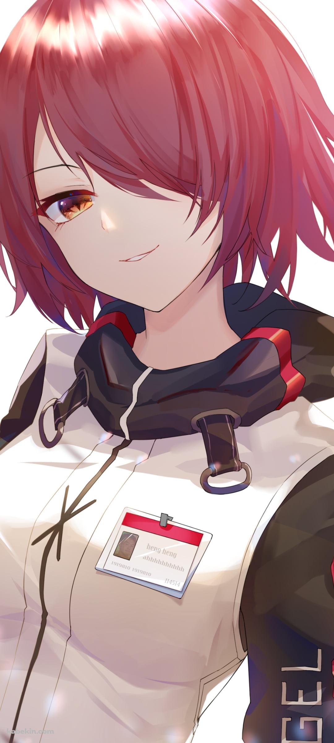 こちらに微笑むエクシア / 赤髪 / ショートヘアー / アークナイツのAndroidの壁紙(1080px x 2400px) スマホ用