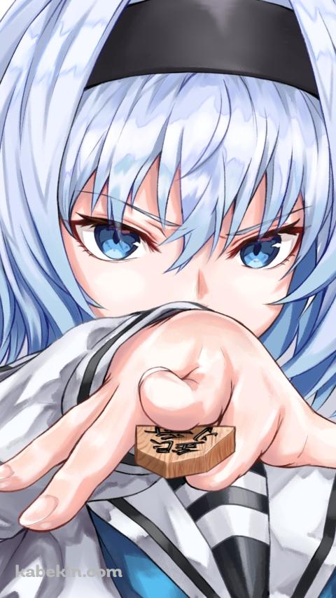 将棋の銀将の駒をかざす空銀子 / りゅうおうのおしごと!のAndroidの壁紙(480px x 854px) スマホ用