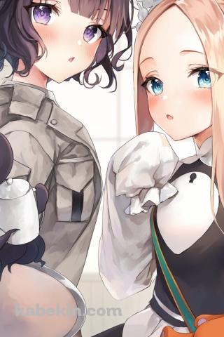 メイド姿の可愛いアビゲイル・ウィリアムズと葛飾北斎 / Fate/grand orderのAndroidの壁紙(320px x 480px) スマホ用