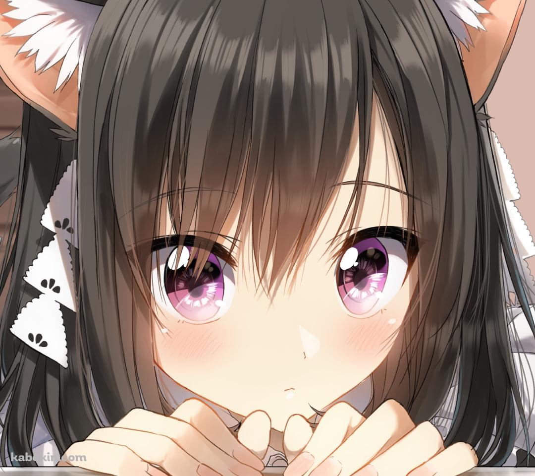 テーブル越しに覗く可愛いメイド / 黒髪 / 猫耳 / ティーポットのAndroidの壁紙(1080px x 960px) スマホ用