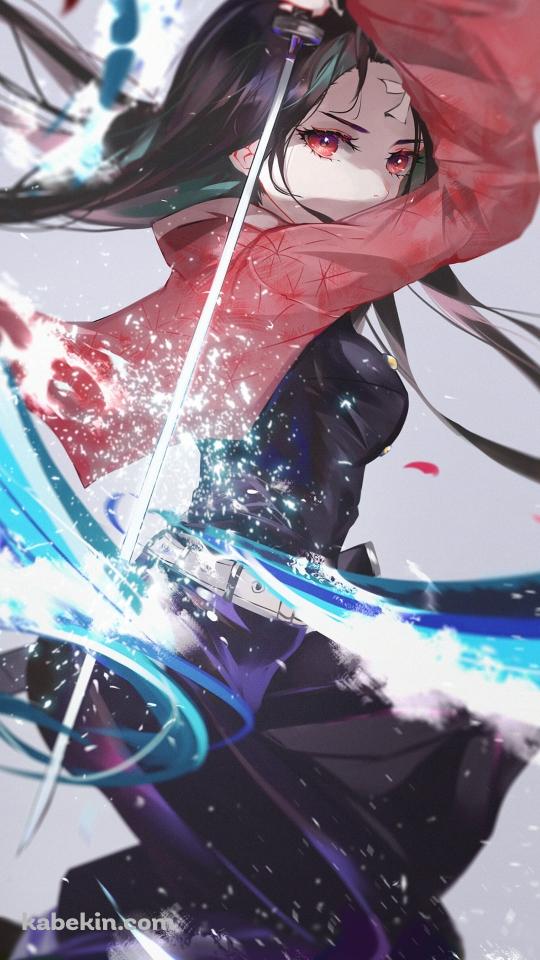 剣を振るうかっこいい竈門禰豆子 / 鬼滅の刃のAndroidの壁紙(540px x 960px) スマホ用