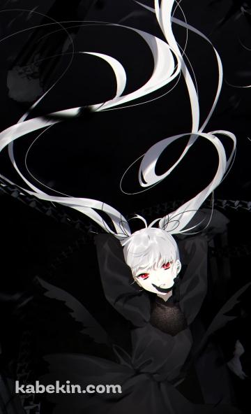 黒いドレスを着た赤い瞳の少女 / 満月のAndroidの壁紙(360px x 592px) スマホ用