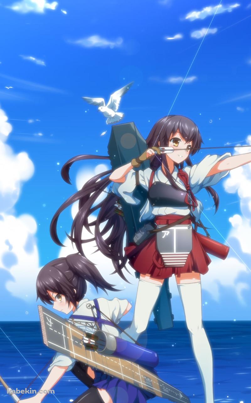 水上で弓をかまえる加賀と赤城 / 海 / カモメ / 艦隊これくしょんのAndroidの壁紙(800px x 1280px) スマホ用