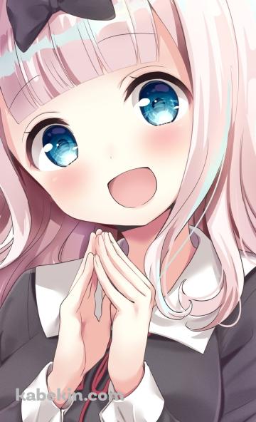 両手を合わせて喜ぶ可愛い藤原千花 / かぐや様は告らせたい～天才たちの恋愛頭脳戦～のAndroidの壁紙(360px x 592px) スマホ用