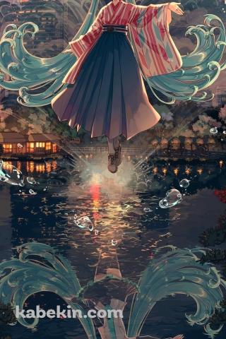 袴を着た宙を浮く初音ミク / 夜のビル群 / ボカロ / ボーカロイドのAndroidの壁紙(320px x 480px) スマホ用