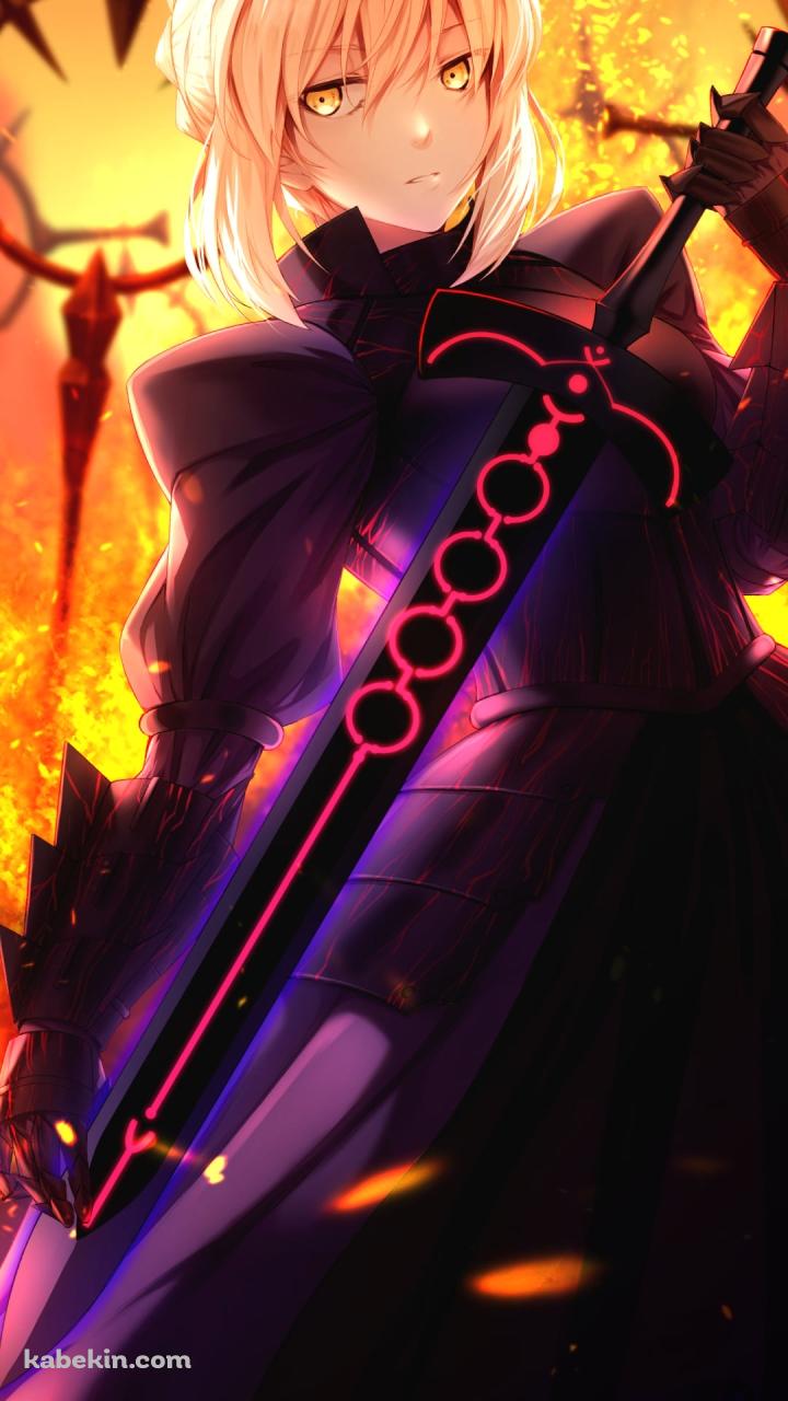 黒い剣を持ちこちらを見つめるアルトリア・ペンドラゴン / セイバーオルタ / Fate/grand orderのAndroidの壁紙(720px x 1280px) スマホ用