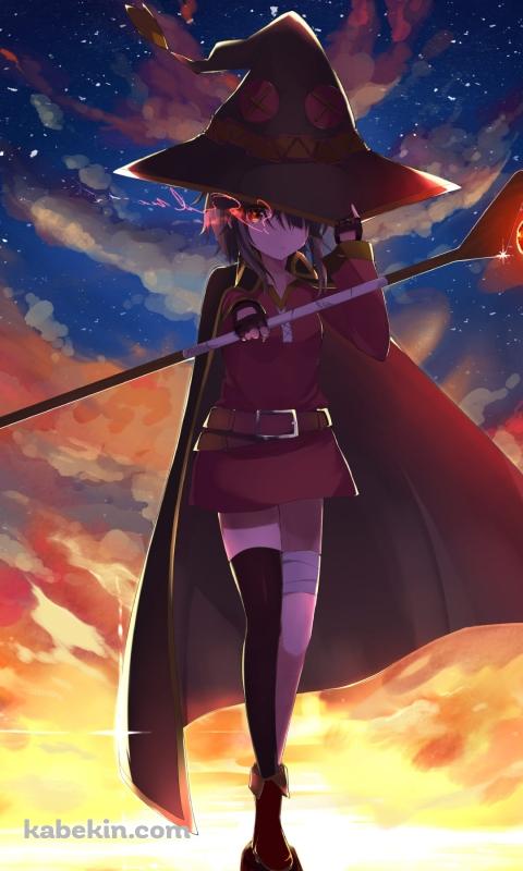 帽子に手をかけて杖をかざすめぐみん / この素晴らしい世界に祝福を!のAndroidの壁紙(480px x 800px) スマホ用