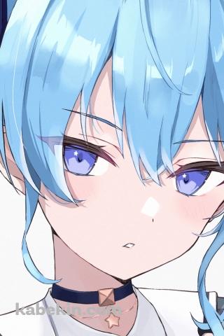 チェックの洋服を着て帽子をかぶった星街すいせい / 1st コス / ホロライブ / バーチャルYouTuber / VtuberのAndroidの壁紙(320px x 480px) スマホ用
