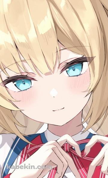 指でハートを作る赤井はあと / ブロンド / 緑の瞳 / ホロライブ / バーチャルYouTuber / VtuberのAndroidの壁紙(360px x 592px) スマホ用