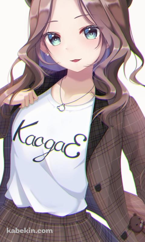 茶色のチェックの洋服を着た可愛い夏色まつり / ホロライブ / バーチャルYouTuber / VtuberのAndroidの壁紙(480px x 800px) スマホ用