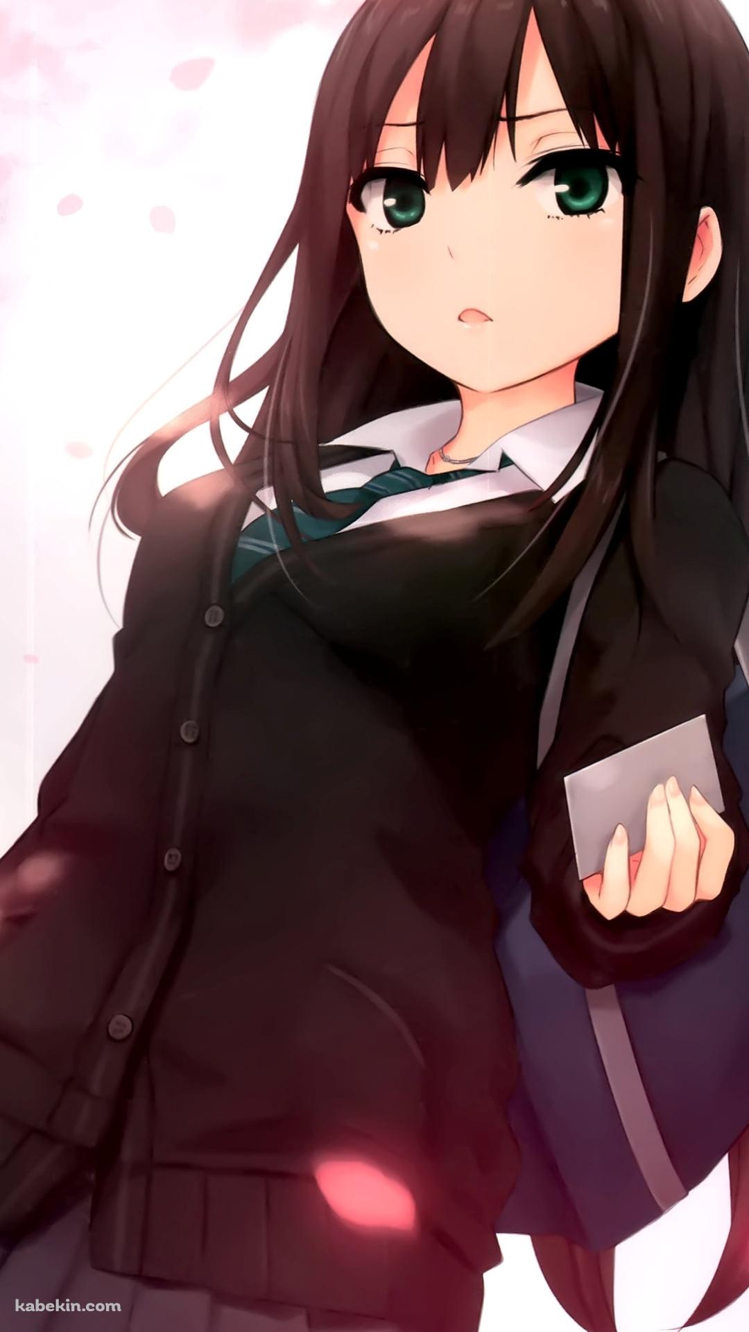 桜の花びらと可愛い渋谷凛 / 緑のネクタイ / 制服 / 女子高生 / アイドルマスターシンデレラガールズのAndroidの壁紙(1080px x 1920px) スマホ用