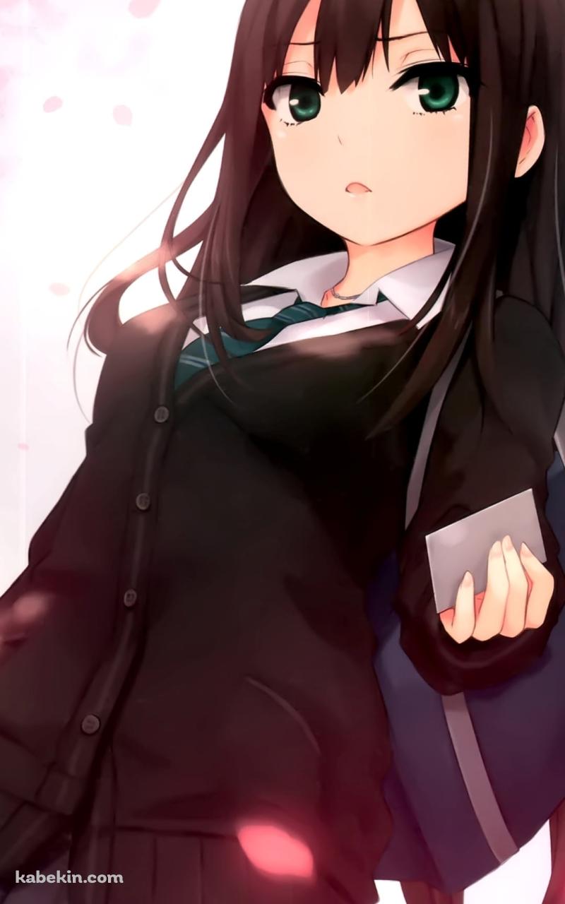 桜の花びらと可愛い渋谷凛 / 緑のネクタイ / 制服 / 女子高生 / アイドルマスターシンデレラガールズのAndroidの壁紙(800px x 1280px) スマホ用