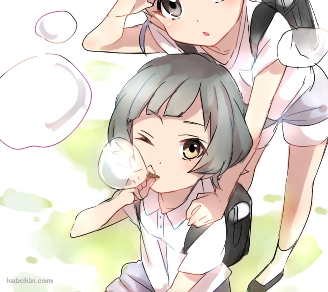 黒のランドセルを背負ってシャボン玉を作る大潮と霰 / 艦隊これくしょんのAndroidの壁紙(1080px x 960px) スマホ用