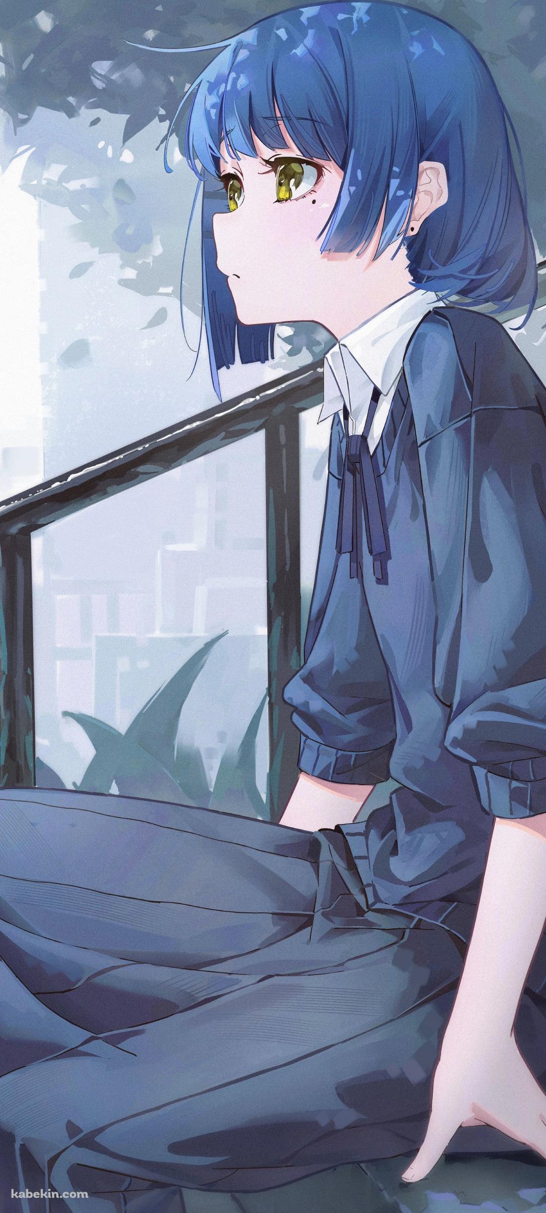 階段に座っている山田リョウ / ぼっち・ざ・ろっく!のAndroidの壁紙(1080px x 2400px) スマホ用