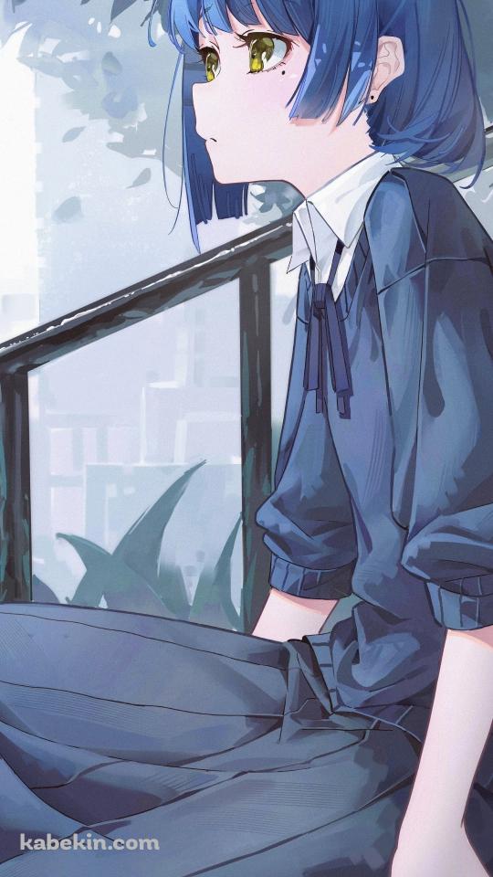 階段に座っている山田リョウ / ぼっち・ざ・ろっく!のAndroidの壁紙(540px x 960px) スマホ用