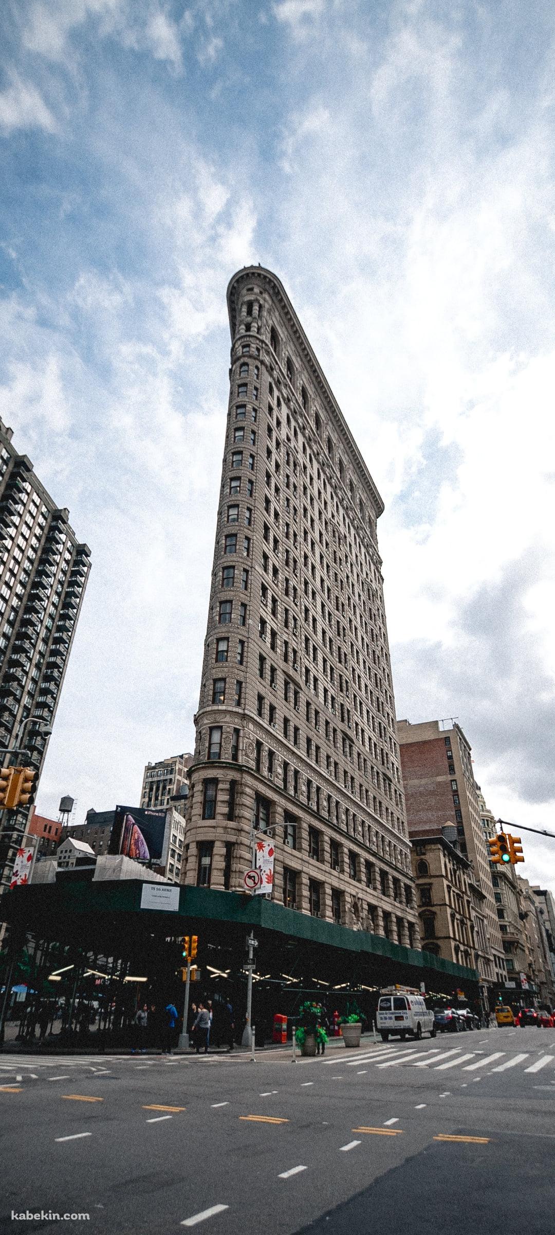 フラットアイアンビルディング / アメリカ合衆国ニューヨーク市マンハッタン区5番街 / Flatiron Building / USAのAndroidの壁紙(1080px x 2400px) スマホ用