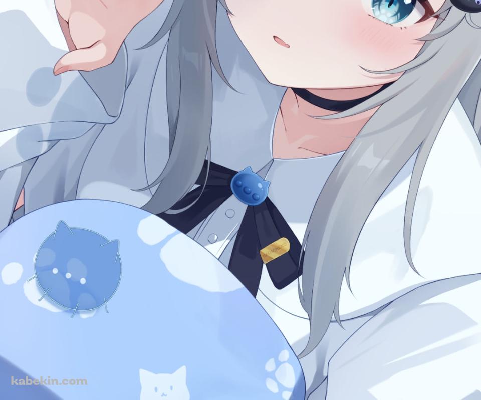 PCの前でポーズを取るなちょ猫 (甘城なつき) / バーチャルYouTuberのAndroidの壁紙(960px x 800px) スマホ用